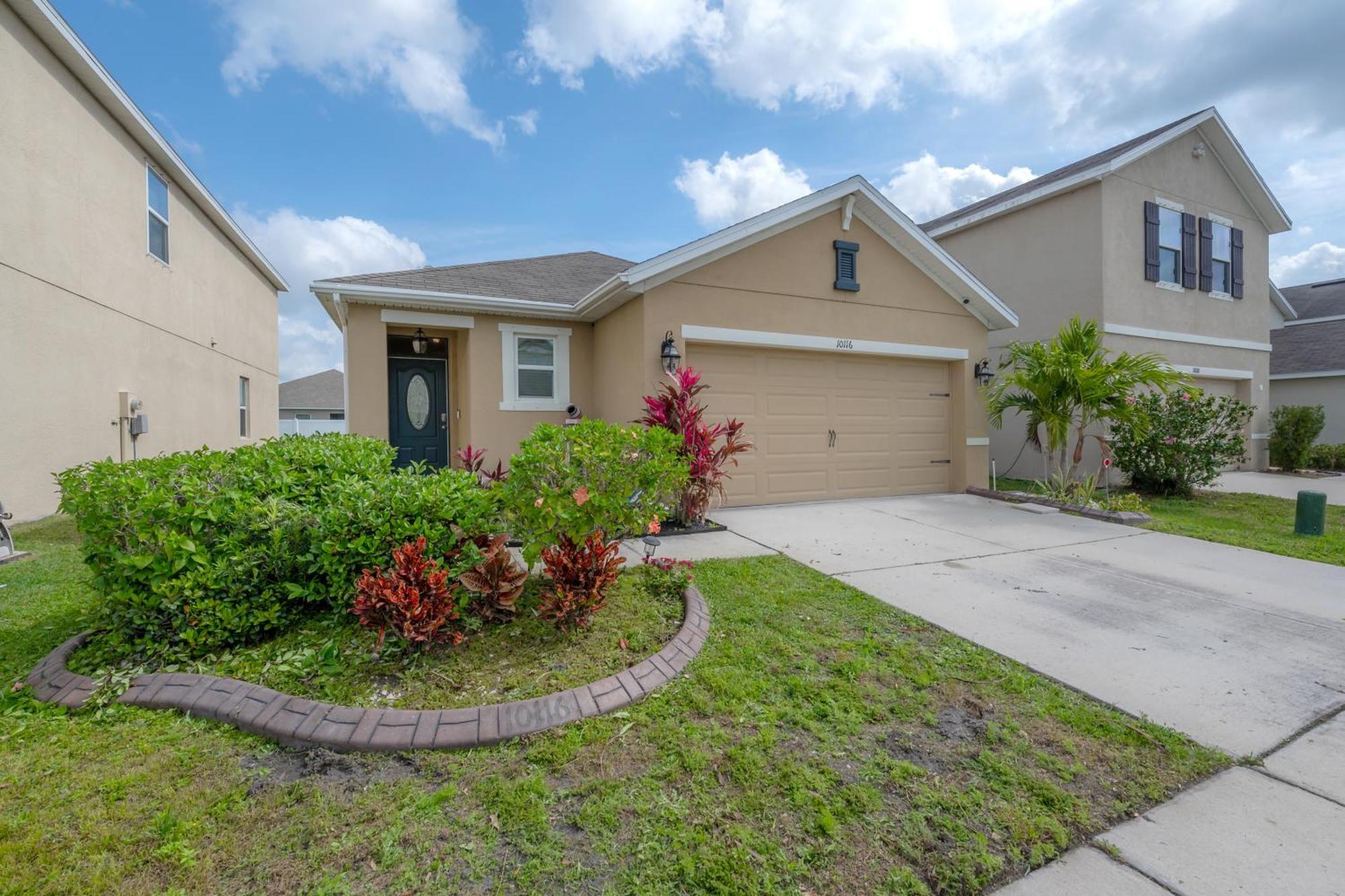 Sun City Cozy Home Ruskin Exterior photo